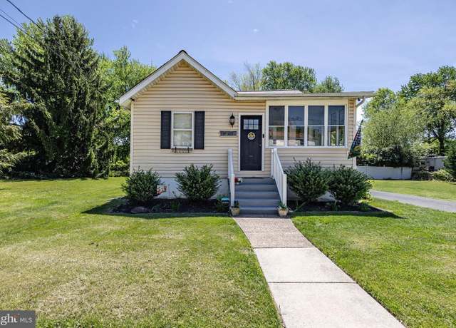 Property at 417 Princeton Ave, Cherry Hill, NJ 08002, 3 beds, 2 baths