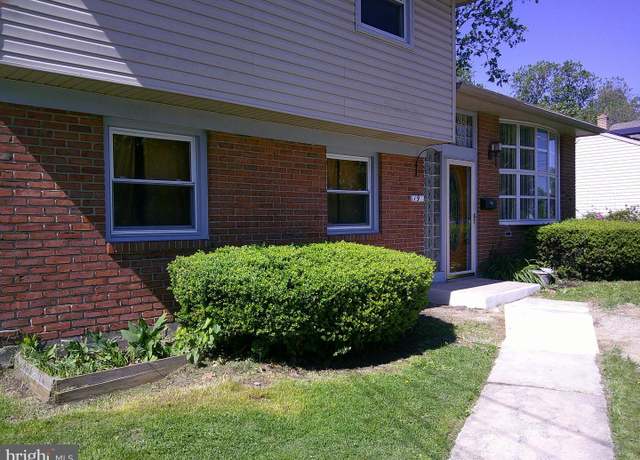 Property at 197 Indiana Ave, Blackwood, NJ 08012, 4 beds, 1.5 baths