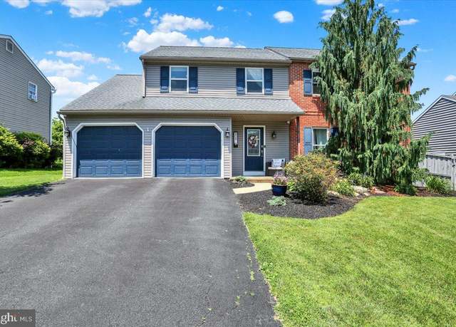 Property at 808 Redwood Ave, Reading, PA 19610, 5 beds, 3 baths