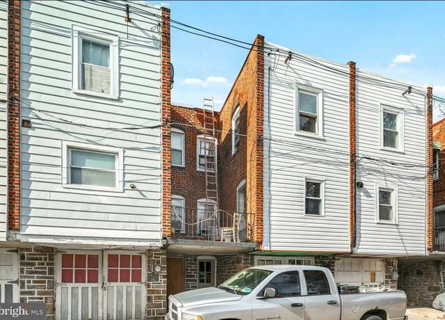 Property at 587 Larchwood Ave, Upper Darby, PA 19082, 3 beds, 1 bath