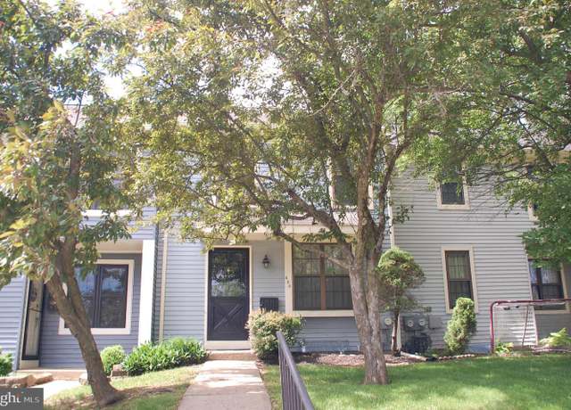 Property at 404 Franklin Ct, North Wales, PA 19454, 2 beds, 1.5 baths