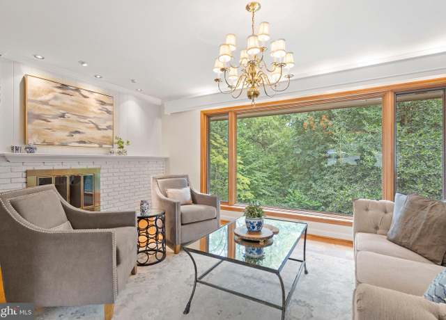 Property at 3020 N Peary St, Arlington, VA 22207, 4 beds, 3 baths