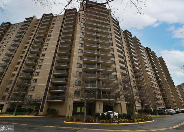 Property at 205 Yoakum Pkwy #506, Alexandria, VA 22304, 2 beds, 1.5 baths