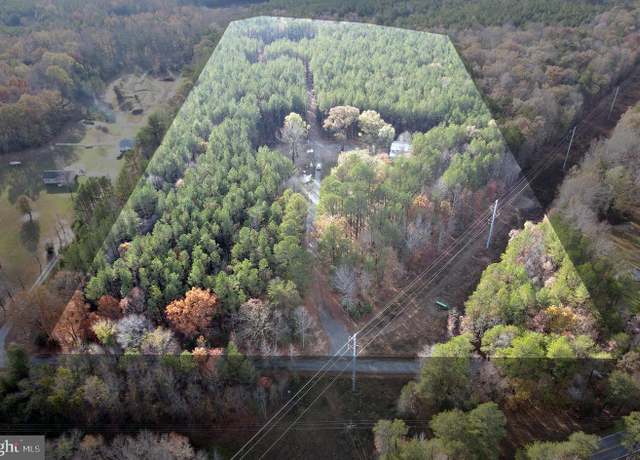 Property at 19380 Old Sparta Rd, Milford, VA 22514