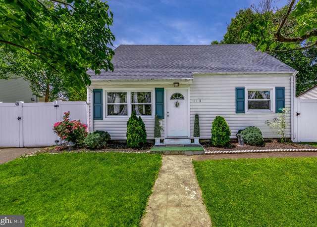 Property at 113 Tremont St, Manassas Park, VA 20111, 3 beds, 2.5 baths