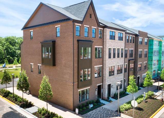 Property at 9662 Swallowtail Ln, Manassas, VA 20110, 3 beds, 2.5 baths