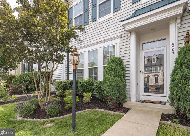 Property at 9204 Alvyn Lake Cir, Bristow, VA 20136, 3 beds, 2.5 baths