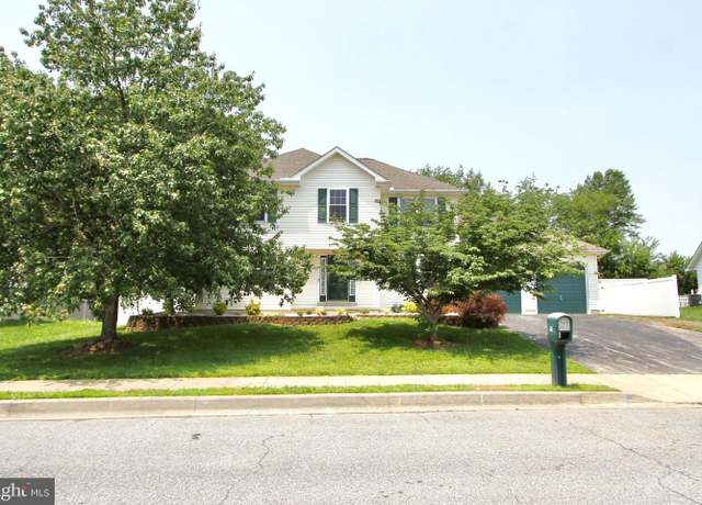 Property at 931 Boxwood Dr, Smyrna, DE 19977, 3 beds, 2.5 baths