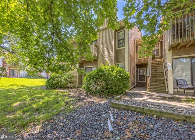 Property at 417 Durham Ct, West Deptford, NJ 08051, 2 beds, 2 baths