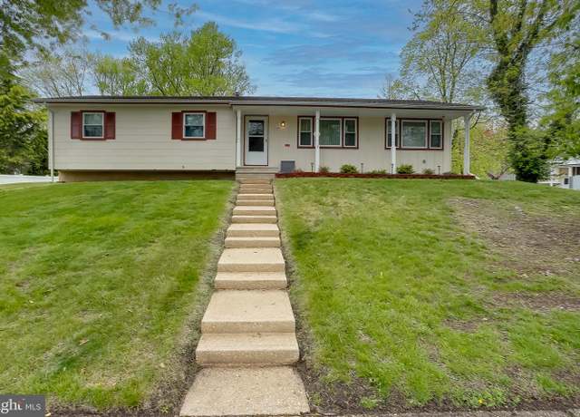 Property at 8 Neal St, Jackson, NJ 08527, 3 beds, 1 bath