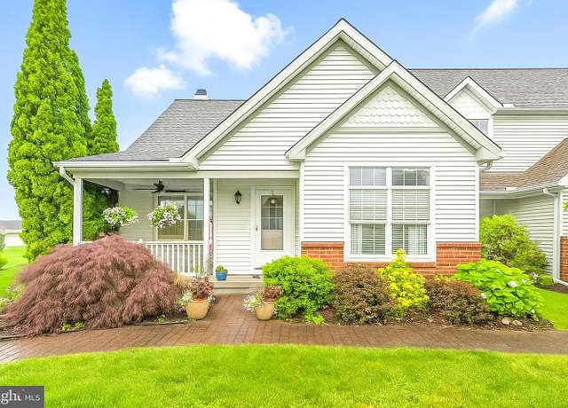 Property at 1017 Kent Gdn, Lititz, PA 17543, 3 beds, 2.5 baths