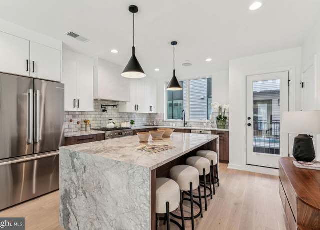 Property at 960 N Wendle Ct, Philadelphia, PA 19123, 3 beds, 4 baths