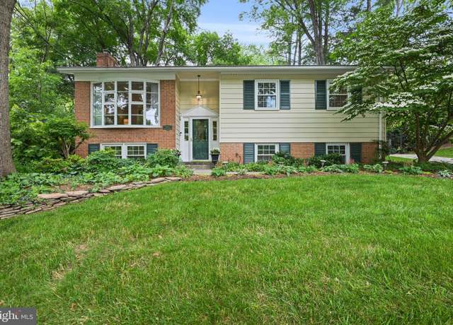 Property at 503 Colony Ct NW, Vienna, VA 22180, 4 beds, 3 baths
