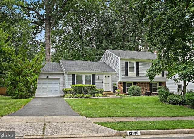 Property at 12706 Saylers Creek Ln, Herndon, VA 20170, 4 beds, 2 baths