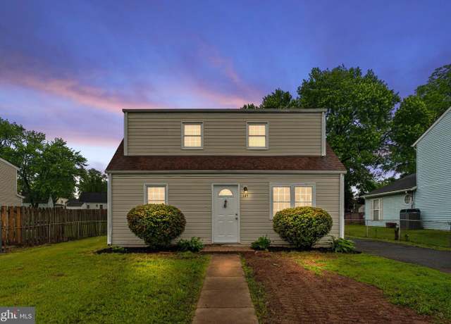 Property at 145 Martin Dr, Manassas Park, VA 20111, 3 beds, 1 bath