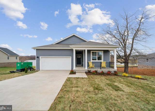 Property at 212 Waterfront Dr, Raphine, VA 24472, 4 beds, 2 baths