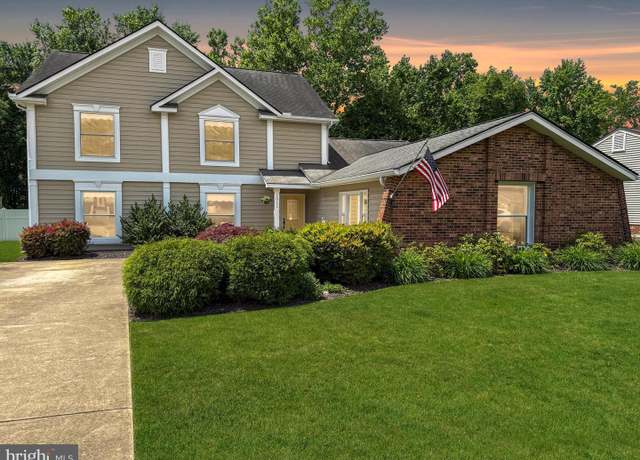 Property at 2011 Dewey Dr, Stafford, VA 22554, 7 beds, 3 baths