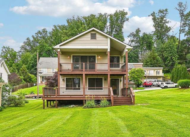 Property at 17 Hillside Ave, Cockeysville, MD 21030, 2 beds, 2 baths