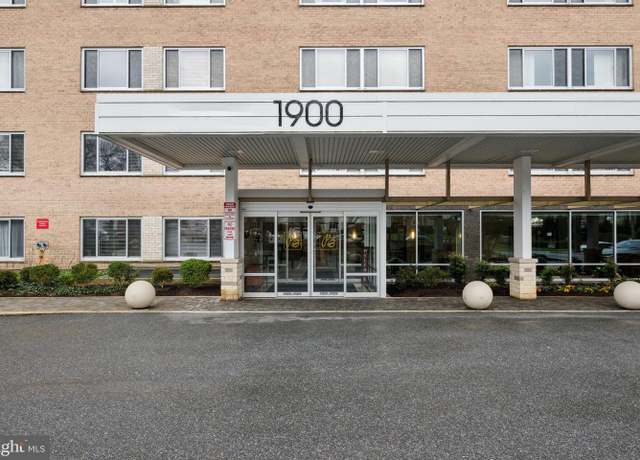 Property at 1900 Lyttonsville Rd #1017, Silver Spring, MD 20910, 1 bed, 1 bath