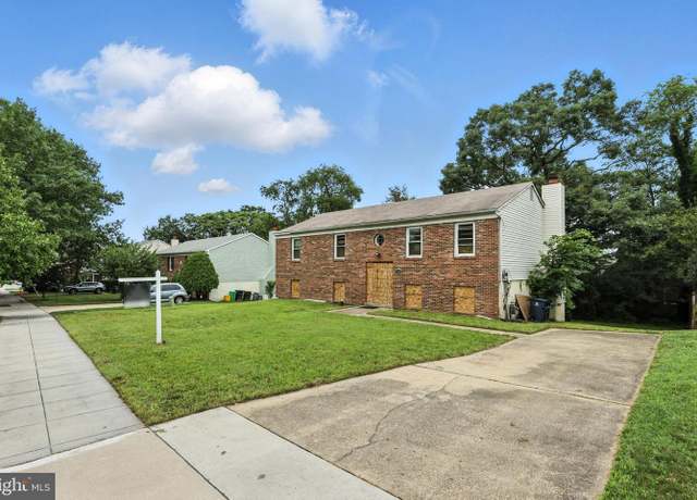 Property at 5151 Eastern Ave, Hyattsville, MD 20782, 5 beds, 3 baths
