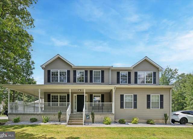 Property at 2039 Hendricks Ave, Atco, NJ 08004, 4 beds, 3.5 baths