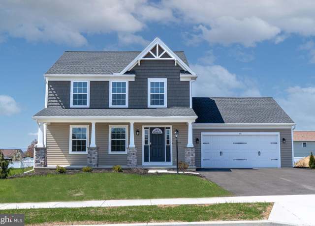 Property at 45 Kristi Ln, Biglerville, PA 17307, 3 beds, 2.5 baths