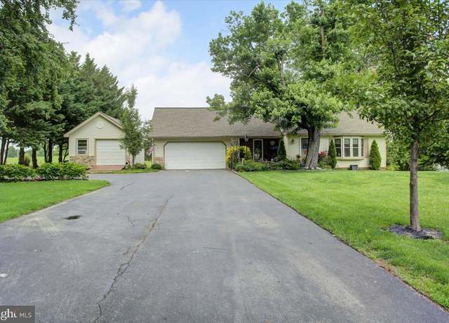 Property at 50 Valleyview Dr, Littlestown, PA 17340, 2 beds, 2 baths