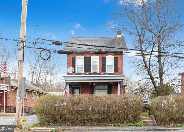 Property at 473 Main St, Virginville, PA 19564, 3 beds, 1.5 baths