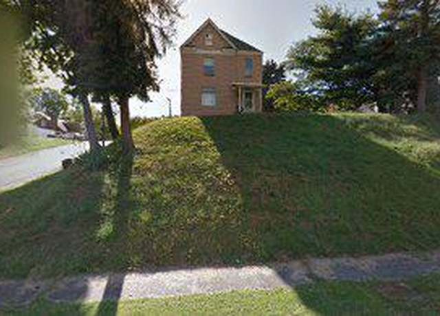 Property at 1101 Market St, Beaver, PA 15009, 3 beds, 1 bath