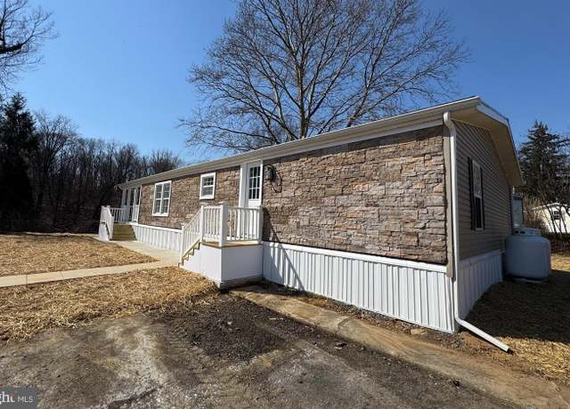 Property at 78 Manny Dr, Middletown, PA 17057, 3 beds, 2 baths