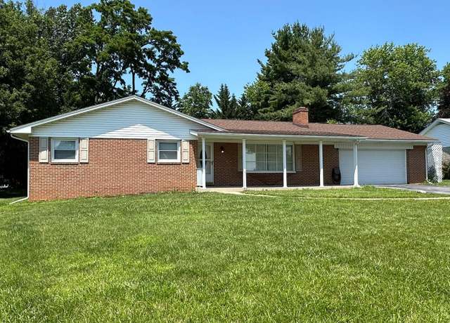Property at 309 Terrace Dr, Fayetteville, PA 17222, 2 beds, 1.5 baths