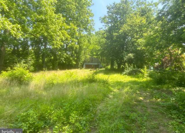 Property at 181 Pinetown Rd, Leola, PA 17540