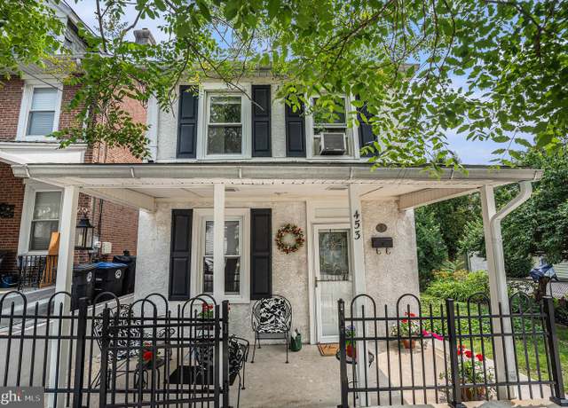 Property at 453 Old Elm St, Conshohocken, PA 19428, 4 beds, 2 baths