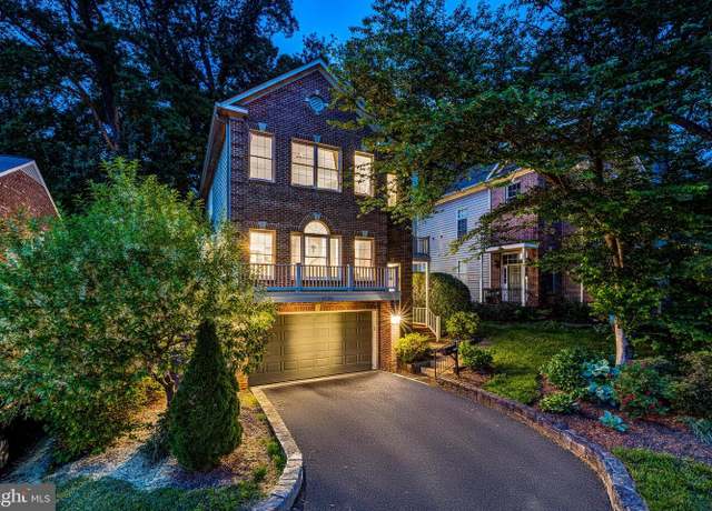 Property at 6732 Baron Rd, Mclean, VA 22101, 4 beds, 3.5 baths