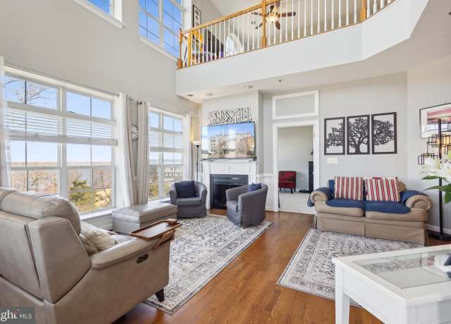 Property at 820 Belmont Bay Dr #405, Woodbridge, VA 22191, 3 beds, 3 baths