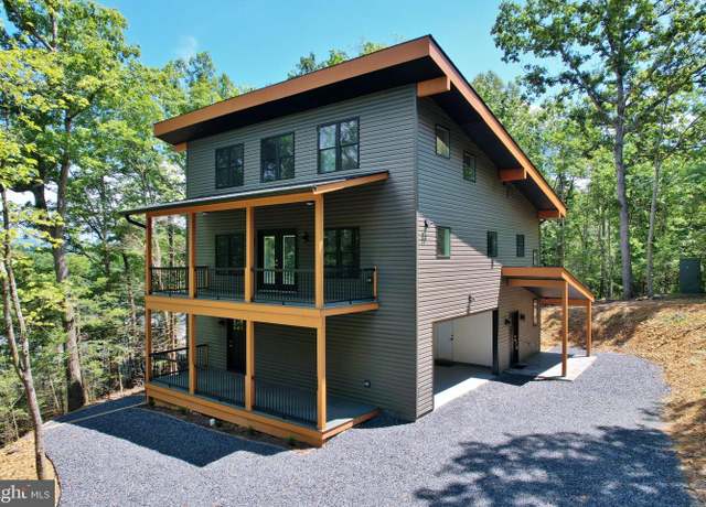 Property at 1034 Greenview, Basye, VA 22810, 5 beds, 4.5 baths