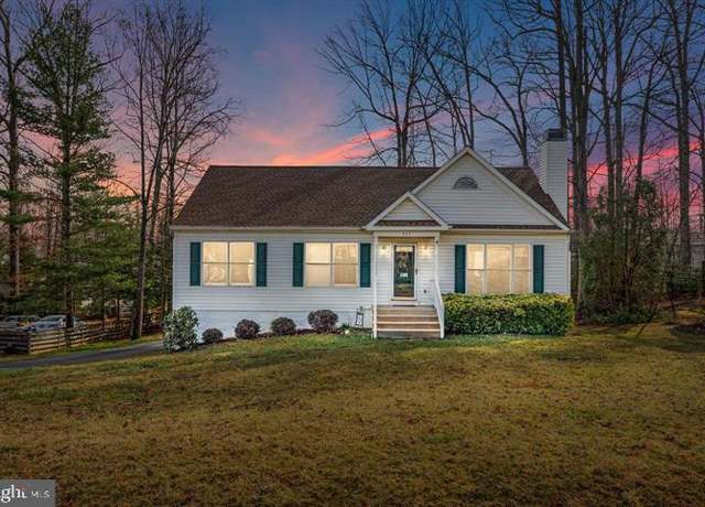 Property at 232 Choptank Rd, Stafford, VA 22556, 3 beds, 2 baths