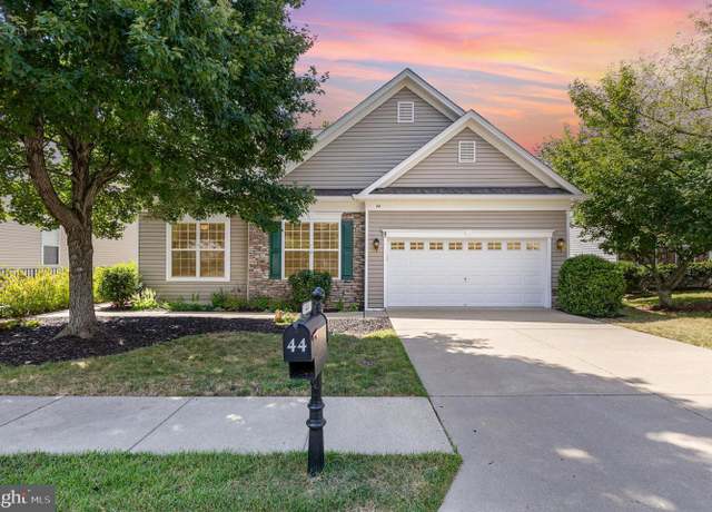 Property at 44 Goose Creek Cir, Fredericksburg, VA 22406, 4 beds, 3 baths