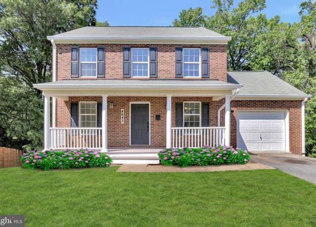 Property at 4643 Hilltop Ter SE, Washington, DC 20019, 4 beds, 3.5 baths