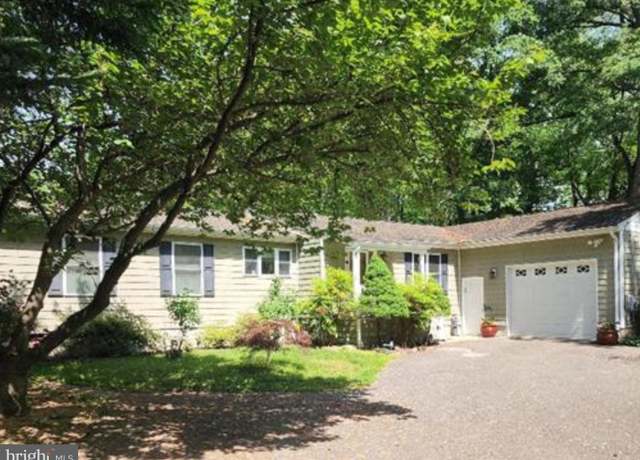 Property at 1704 Bargers Rd, Gambrills, MD 21054, 3 beds, 2.5 baths