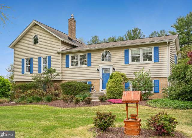 Property at 8400 Lassie Ct W, Walkersville, MD 21793, 4 beds, 2 baths