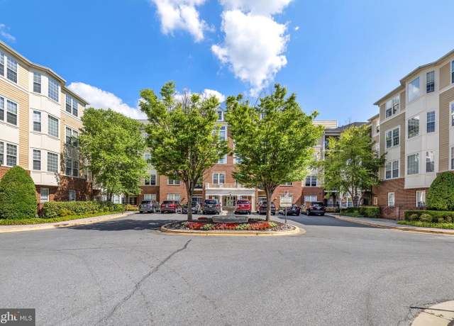 Photo of 701 Fallsgrove Dr #410, Rockville, MD 20850