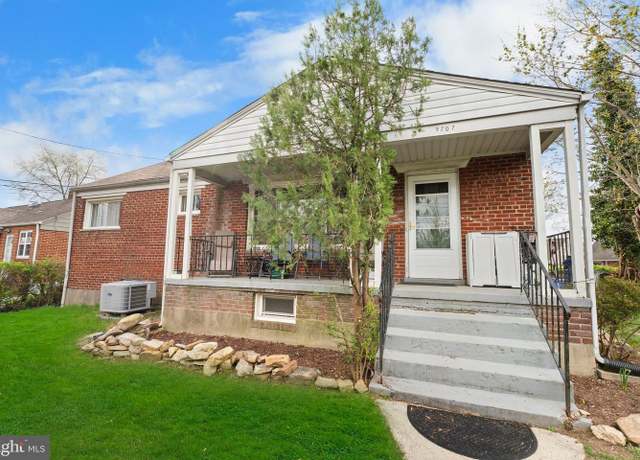 Property at 9707 Braddock Rd, Silver Spring, MD 20903, 5 beds, 2.5 baths