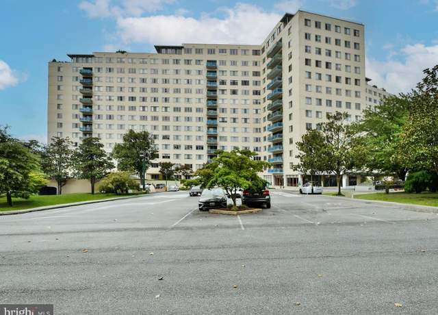 Property at 10201 Grosvenor Pl #1618, Rockville, MD 20852, 1 bed, 1 bath