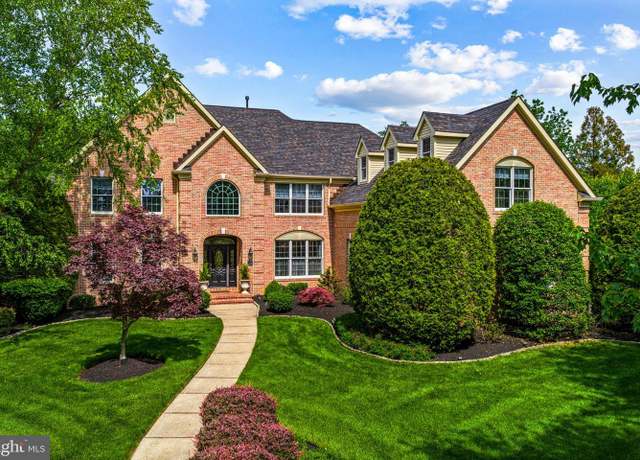 Property at 128 Pheasant Field Ln, Moorestown, NJ 08057, 4 beds, 4.5 baths