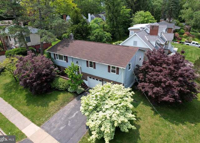 Property at 234 S Buckhout St, State College, PA 16801, 3 beds, 2.5 baths