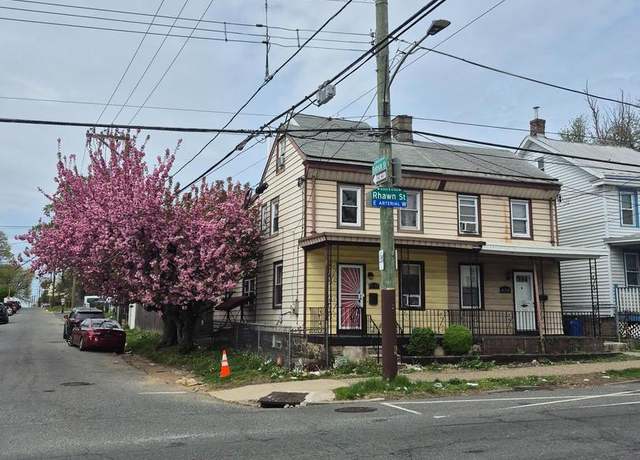 Property at 4140 Rhawn St, Philadelphia, PA 19136, 3 beds, 2.5 baths