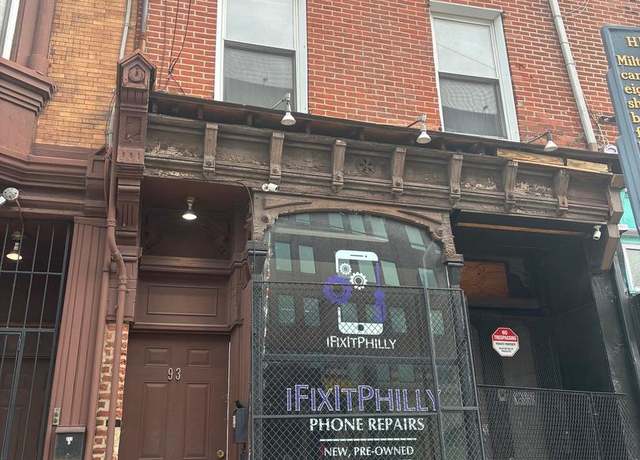 Property at 935 Spring Garden St, Philadelphia, PA 19123, 3 beds