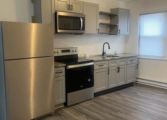 Property at 5016 N Franklin St, Philadelphia, PA 19120, 3 beds, 1 bath