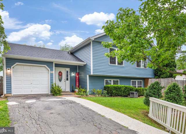 Property at 215 Choptank Rd, Stafford, VA 22556, 4 beds, 3 baths